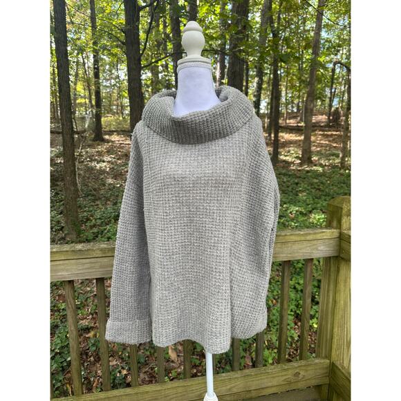 Free People Gray Turtleneck Oversized Small 100% Wool Classic Preppy Sweater - Picture 1 of 7